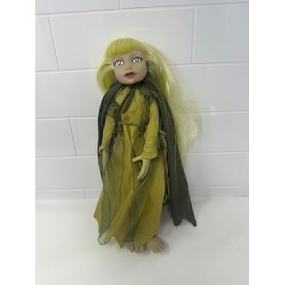 The Dark Crystal Kira Gelfling Collector Doll Jim Henson Yellow Hair Green Dress